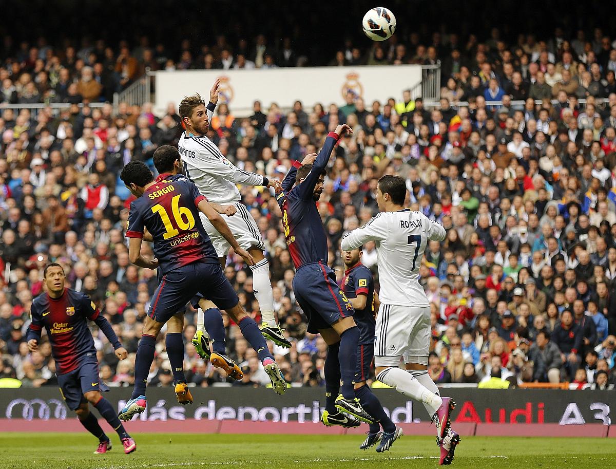 皇马战术调整效果明显,再次取得胜利(皇马战术反击还是控球) 皇马战术调整效果明显,再次取得胜利(皇马战术反击还是控球)